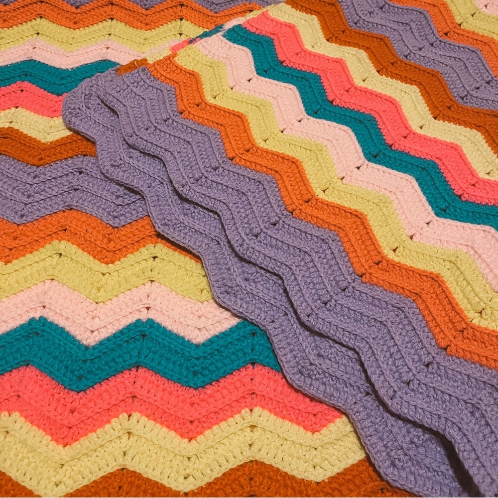 Vintage Handmade Vibrant multicolor crochet blanket Chevron  Pattern Throw